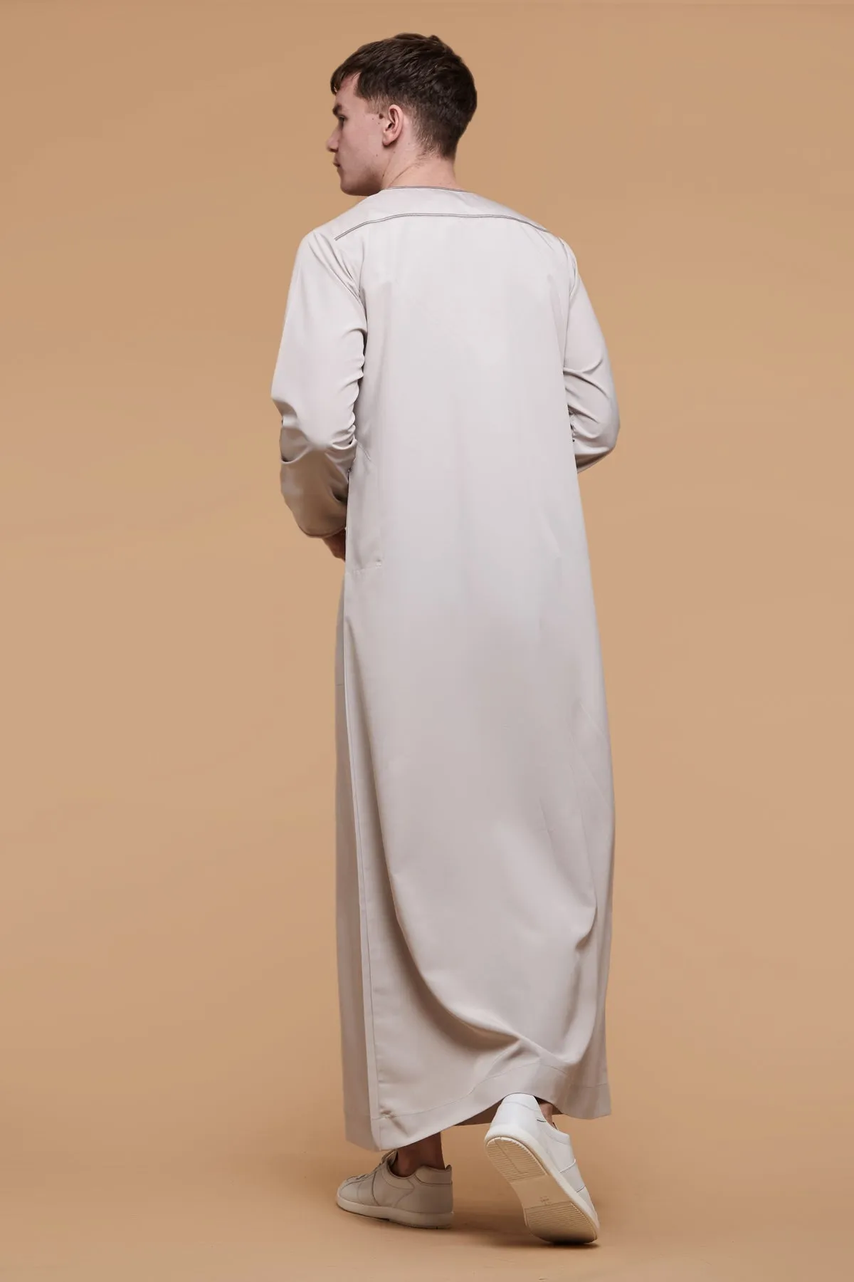 Wind Grey Emirati Thobe